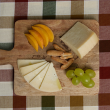 Cargar imagen en el visor de la galería, QUESO CURADO DE CABRA
